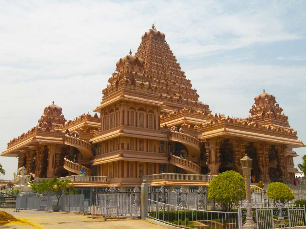 Chhatarpur Temple, Delhi