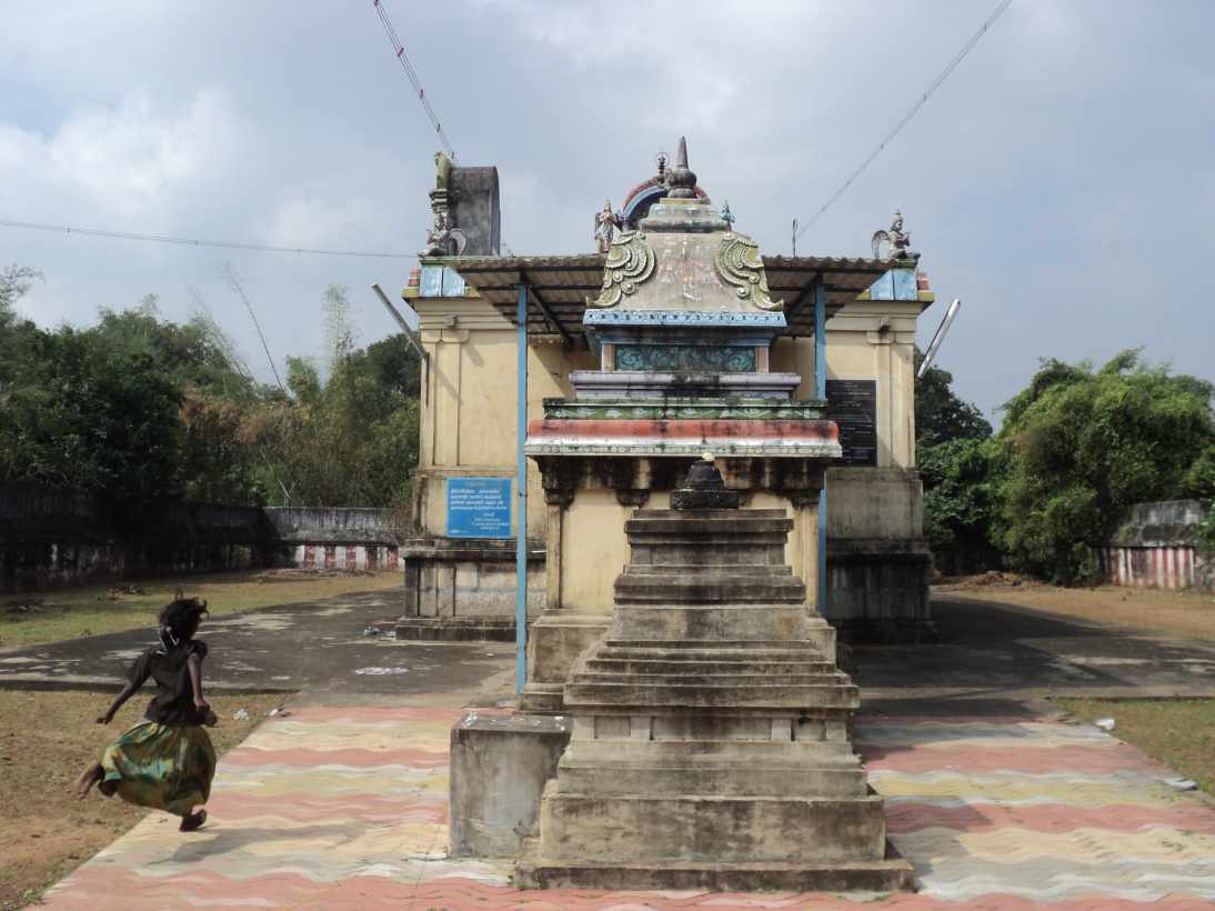 Varadaraja Perumal Temple, Thirunangur